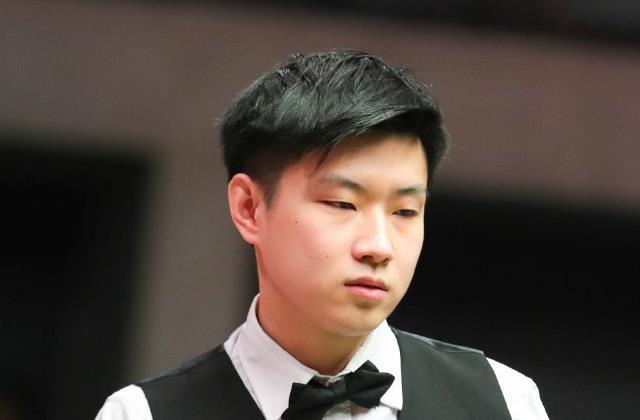 就连她自己 就连她自己